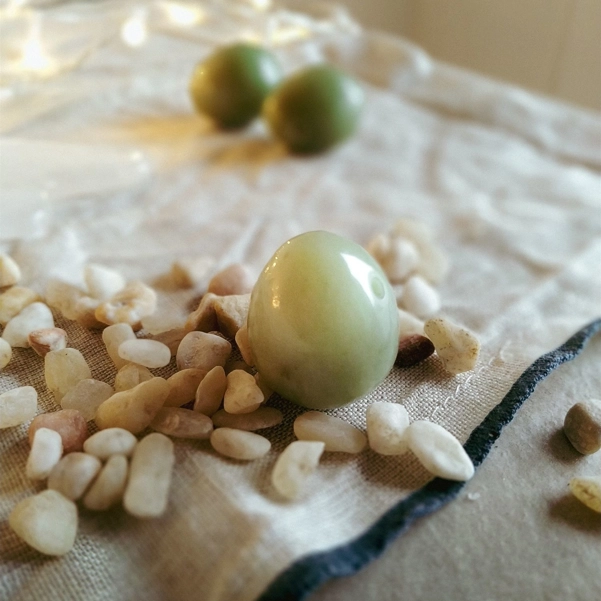 Yoni Egg in Giada