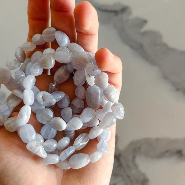 bracciale sassolini in Calcedonio