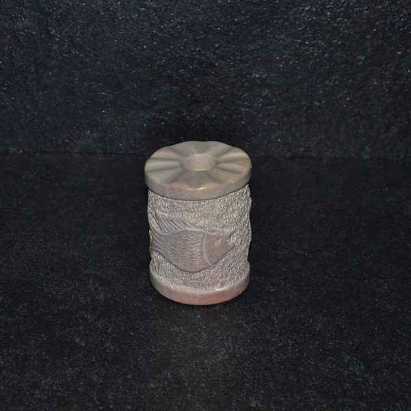 P/candela picchiettato inciso