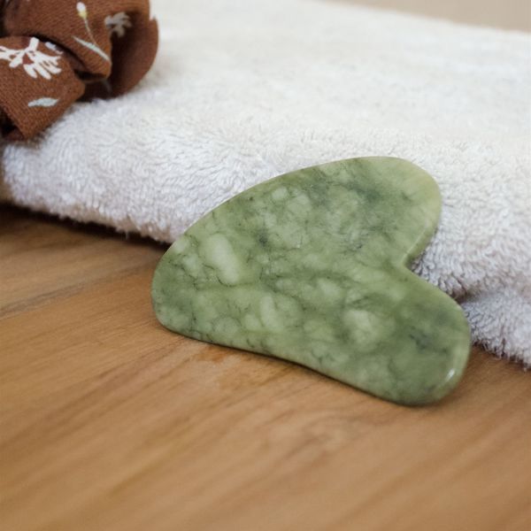 gua sha giada
