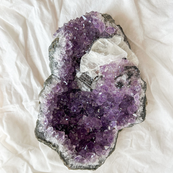 Ametista con Calcite dal brasile - B