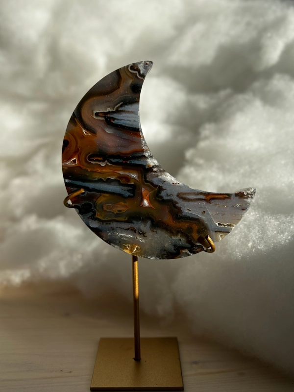 Mezzaluna in Agata, Calcedonio e Corniola