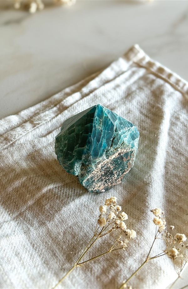 punta in Apatite blu