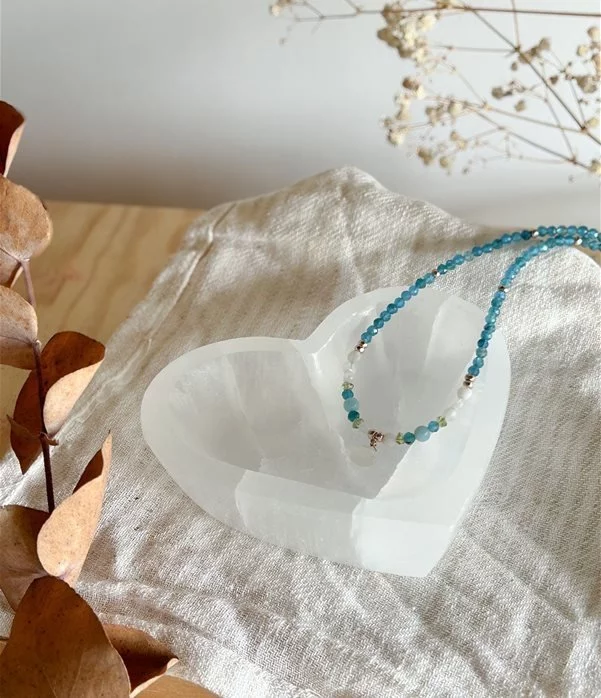 bowl cuore in Selenite
