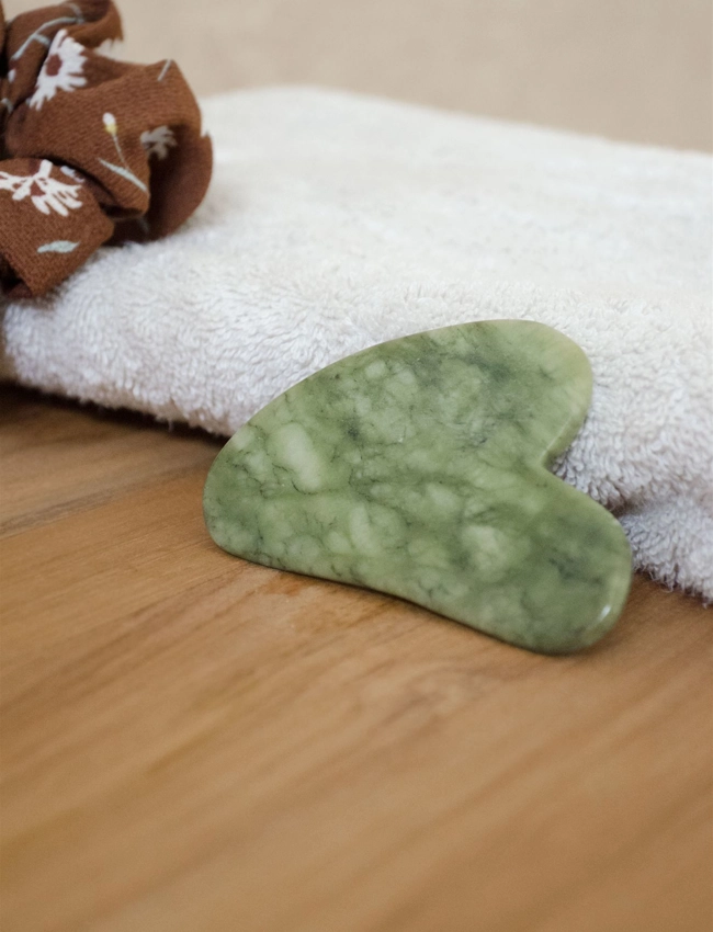 gua sha giada