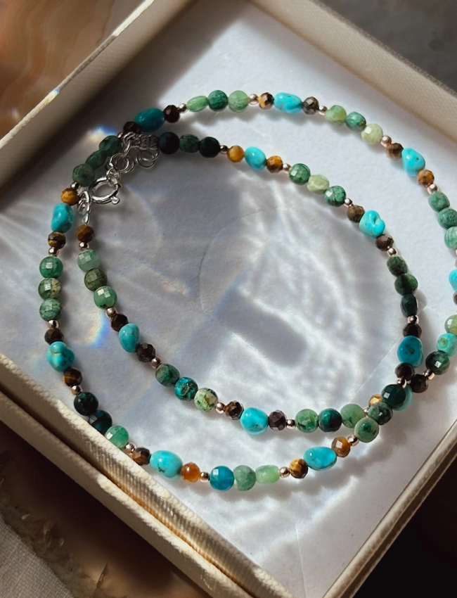 collana Artemisia