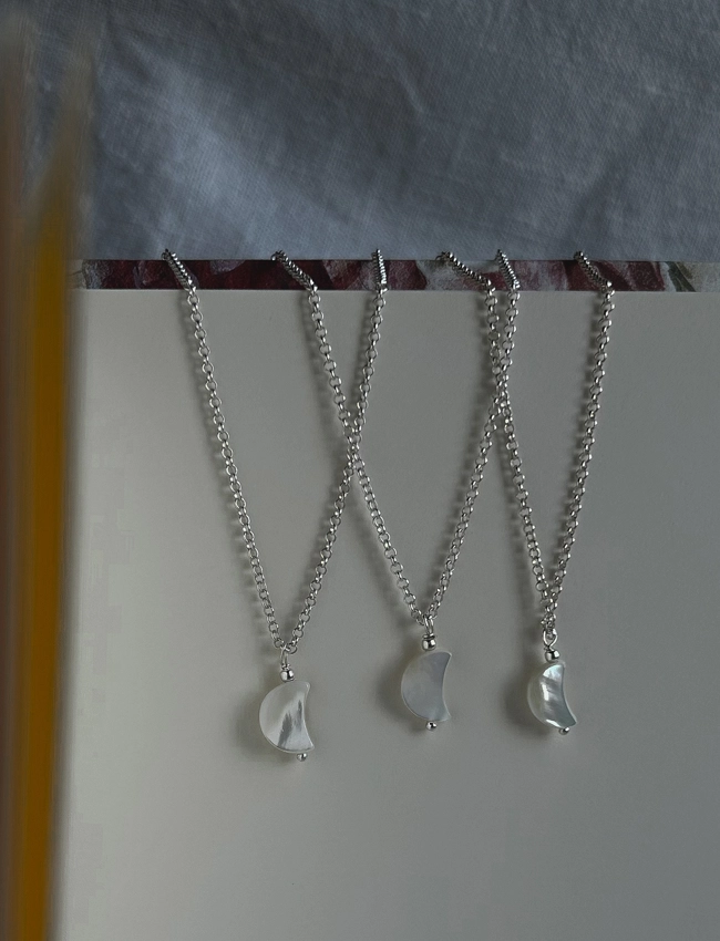 collana Moon
