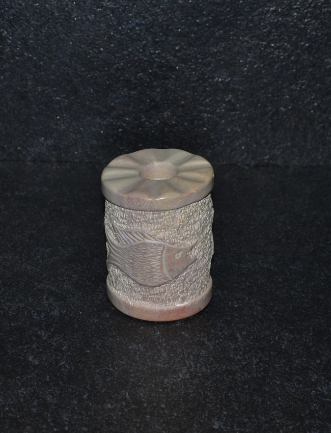 P/candela picchiettato inciso
