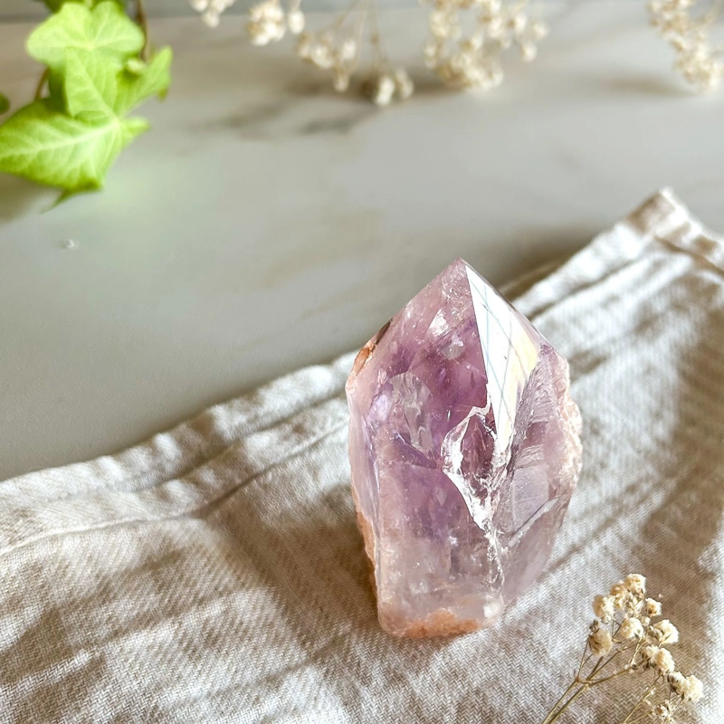 punta in ametista con quarzo golden healer