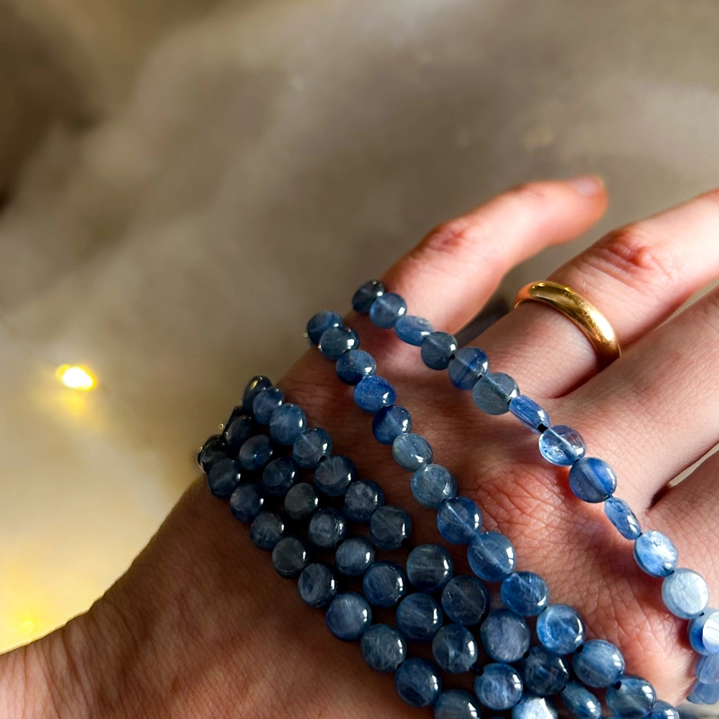 Lady Alice - la collana di Dicembre