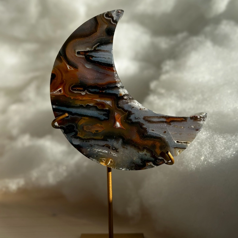 Mezzaluna in Agata, Calcedonio e Corniola