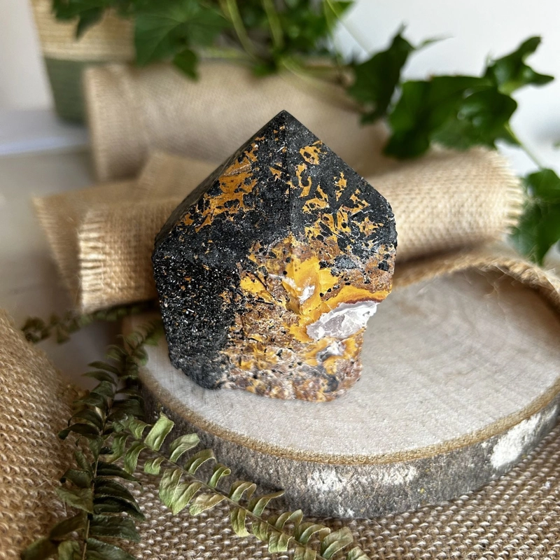 punta in Tormalina nera