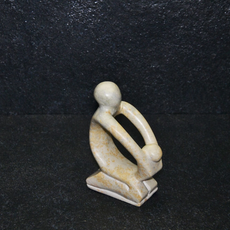 Maternita' in ginocchio