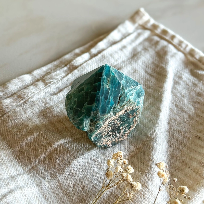 punta in Apatite blu