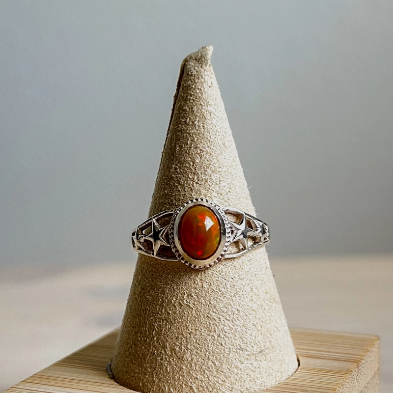 Anello Opale