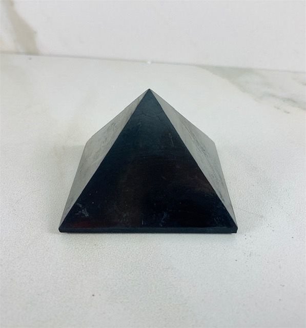 piramide 6 cm