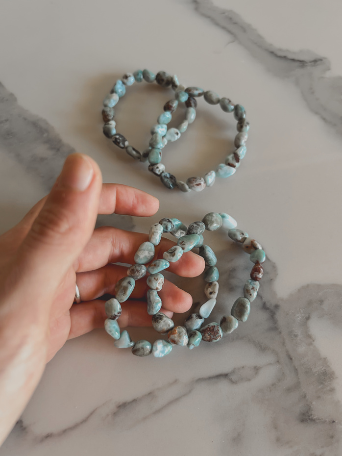 bracciale sassolini Larimar macchiato