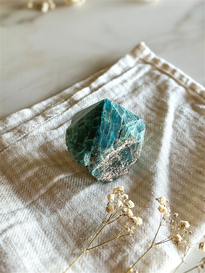 punta in Apatite blu