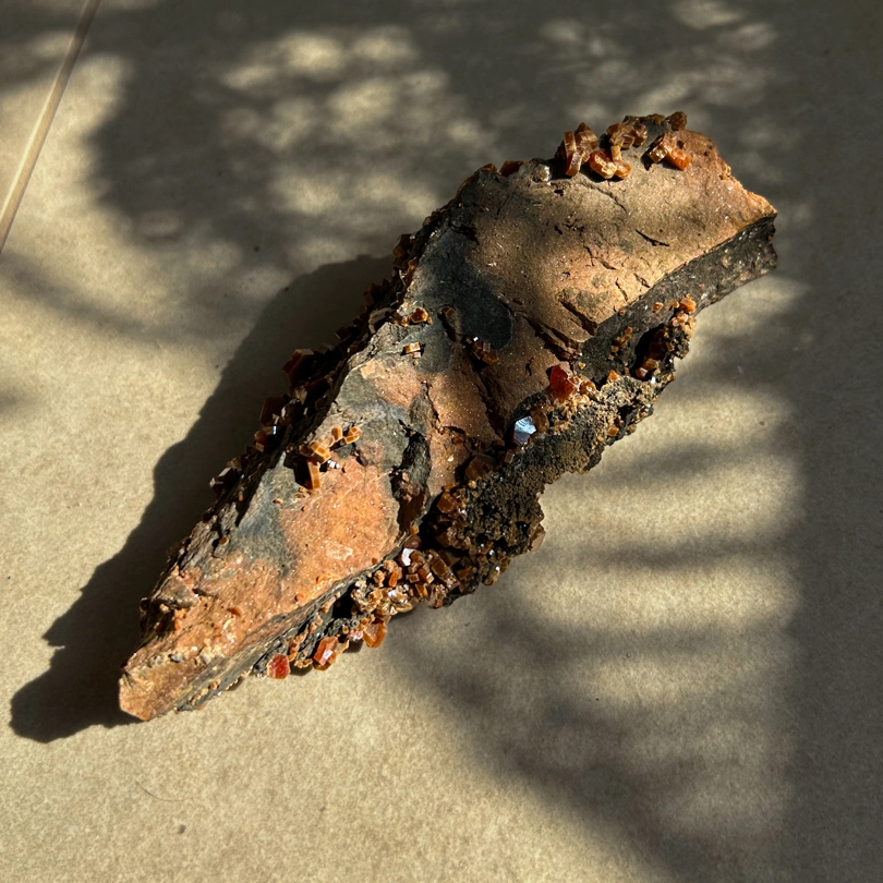 Vanadinite grezza