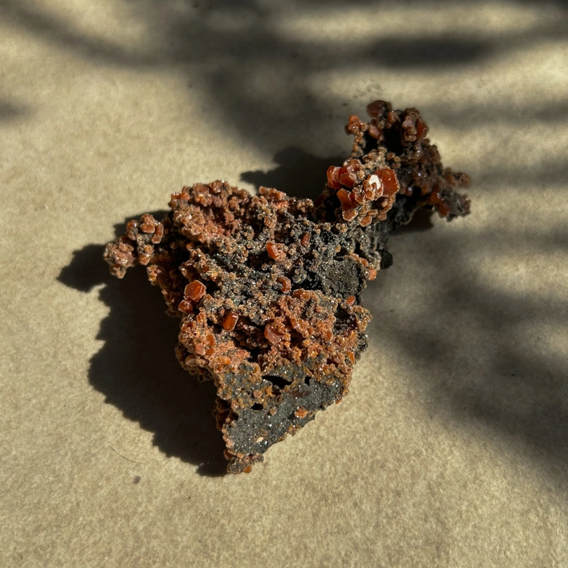 Vanadinite grezza