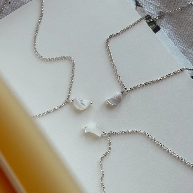 collana Moon