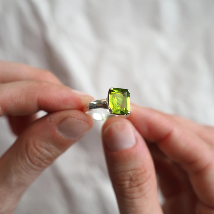 anello Peridoto