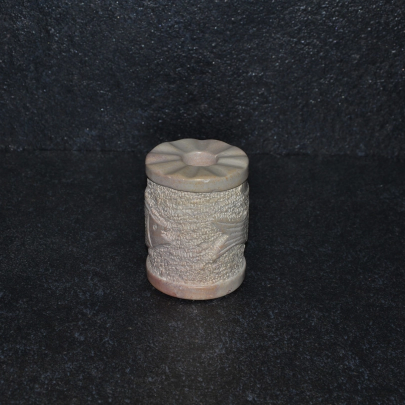 P/candela picchiettato inciso